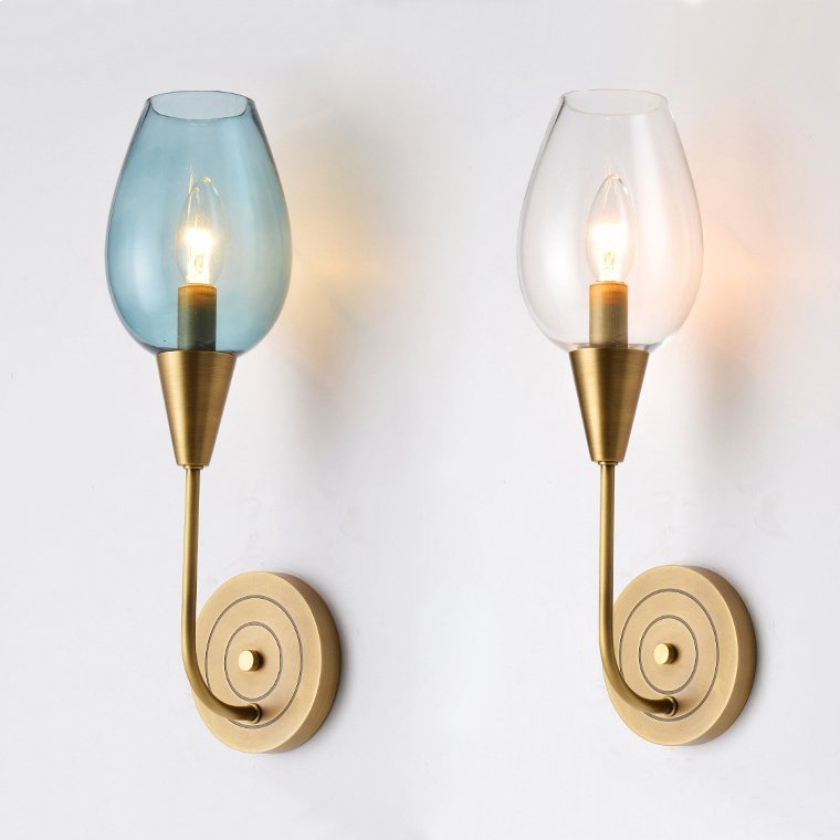 Бра VIOLA WALL Lamp Латунь Голубой пастельный Прозрачное Стекло Бра VIOLA WALL Lamp Латунь Голубой пастельный Прозрачное Стекло в Кирове | Loft Concept