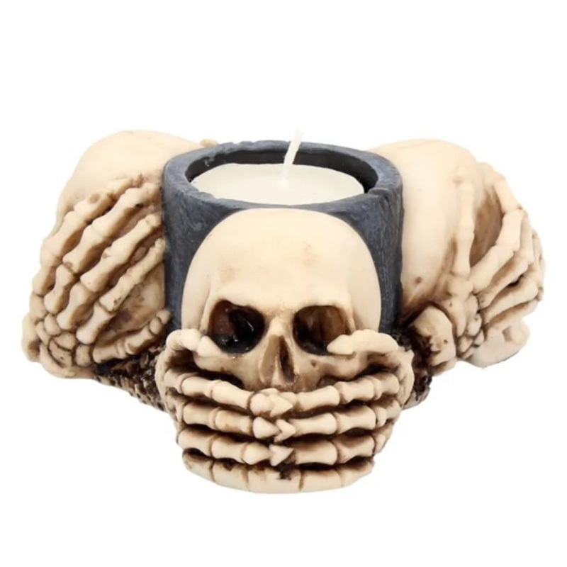 Подсвечник Three Wise Skulls Черный Бежево-серый Подсвечник Three Wise Skulls Черный Бежево-серый в Кирове | Loft Concept