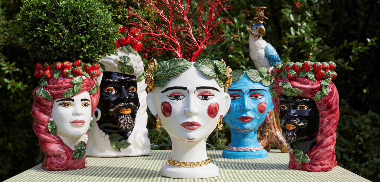 Ваза VASE STRAWBERRIES HEAD LADY BIG White - фото