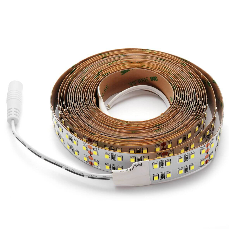Светодиодная лента 38W/m 240LED/m 2835SMD холодный белый 5M Белый Светодиодная лента 38W/m 240LED/m 2835SMD холодный белый 5M Белый в Кирове | Loft Concept