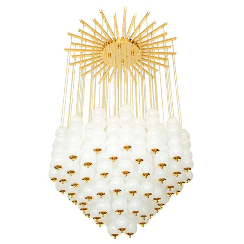 Дизайнерская Люстра Модерн середины ХХ века Flushmount Murano White Glass and Brass Ceiling Light Белый Латунь Дизайнерская Люстра Модерн середины ХХ века Flushmount Murano White Glass and Brass Ceiling Light Белый Латунь в Кирове | Loft Concept
