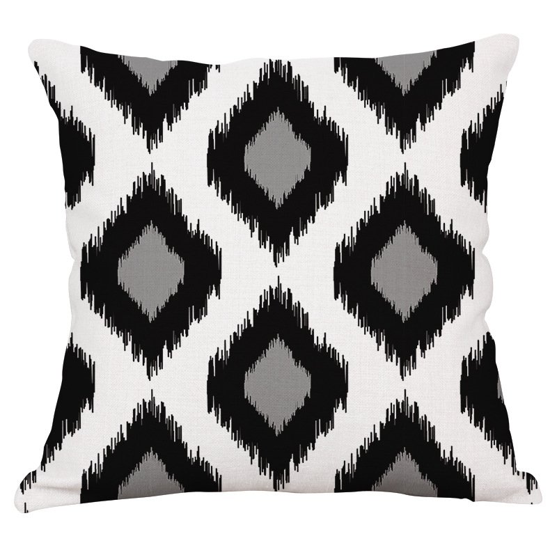 Декоративная подушка Black and White Pattern #4 Черно-белый Декоративная подушка Black and White Pattern #4 Черно-белый в Кирове | Loft Concept