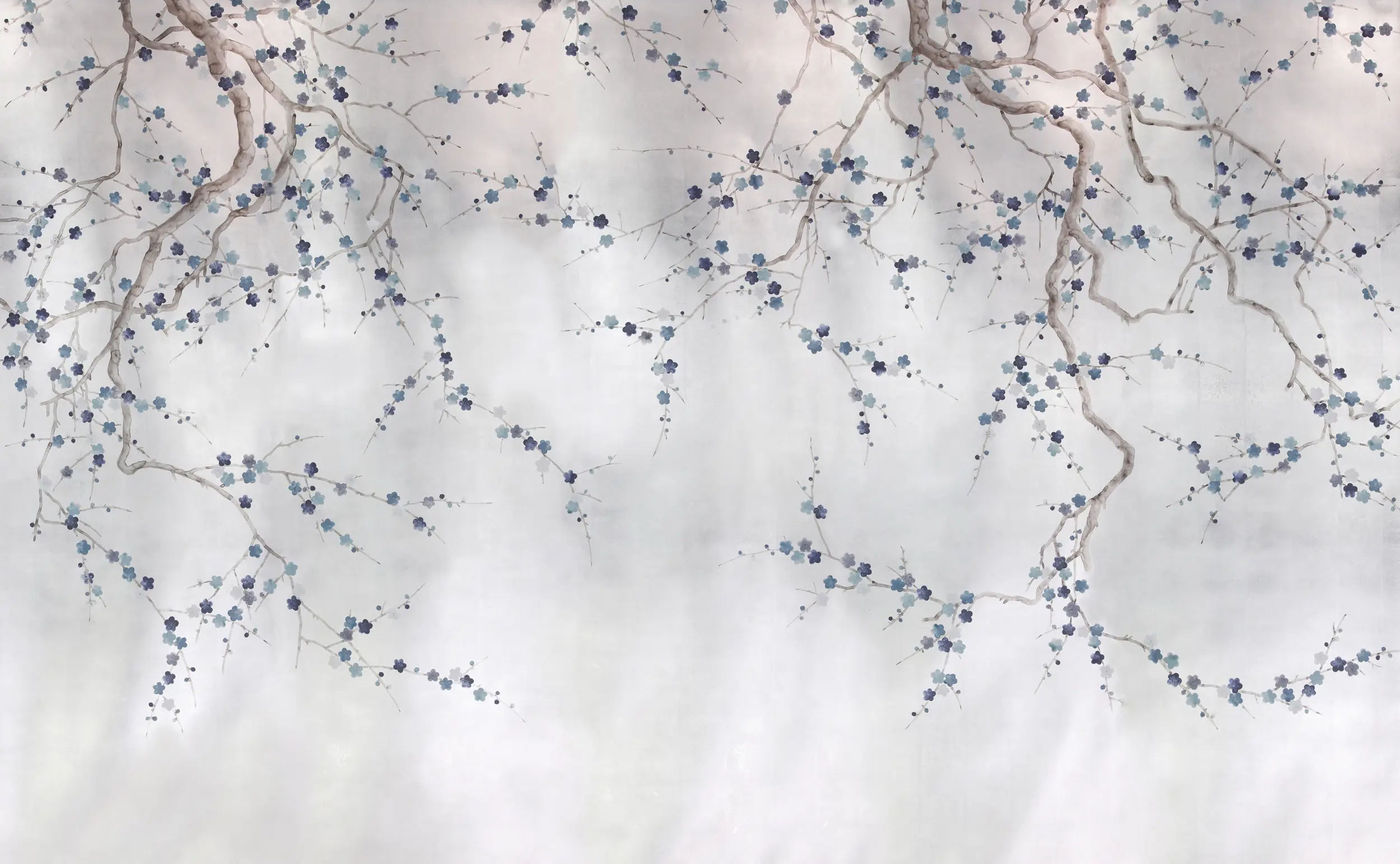 Обои ручная роспись Plum Blossom Inky Hokusai on Sterling Silver gilded silk - постер Loft-Concept в Кирове