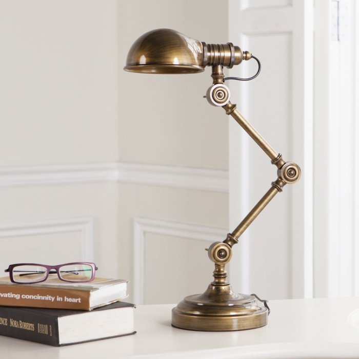 Настольная лампа Brass Steampunk Table Lamp Бронза Настольная лампа Brass Steampunk Table Lamp Бронза в Кирове | Loft Concept