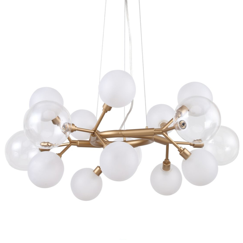 Люстра Berries Chandelier White 68 матовое золото Прозрачный Прозрачный белый Люстра Berries Chandelier White 68 матовое золото Прозрачный Прозрачный белый в Кирове | Loft Concept