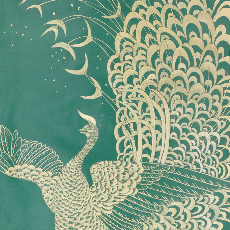 Обои ручная роспись в стиле Арт-деко Whistler Peacocks Original colourway on green painted silk Обои ручная роспись в стиле Арт-деко Whistler Peacocks Original colourway on green painted silk в Кирове | Loft Concept