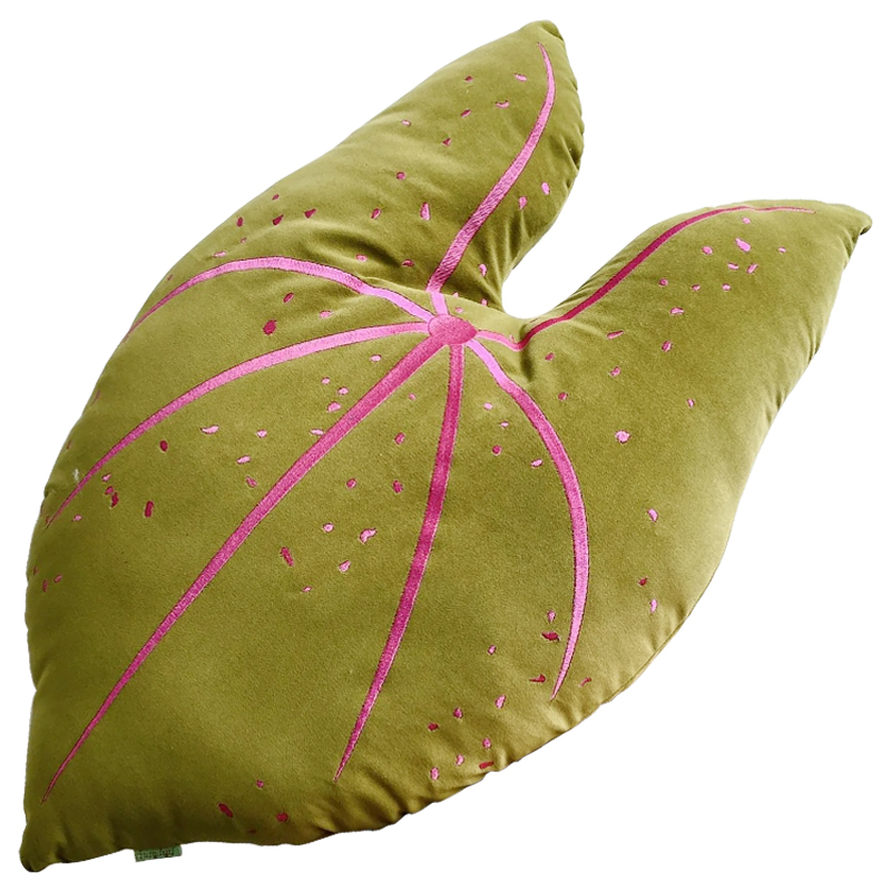 Декоративная подушка Botanical Cushion Caladium Зеленый смок Розовый Декоративная подушка Botanical Cushion Caladium Зеленый смок Розовый в Кирове | Loft Concept