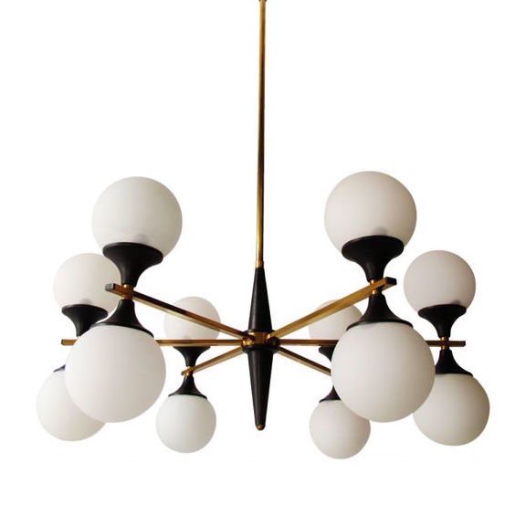 Люстра Ball Valley Arredoluce Chandelier Белый Латунь Черный Люстра Ball Valley Arredoluce Chandelier Белый Латунь Черный в Кирове | Loft Concept
