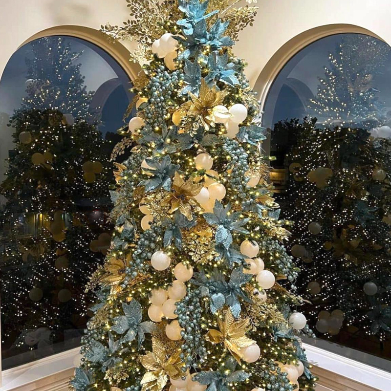 Дизайнерская Елка украшенная Золотыми и Голубыми Цветами Golden and Blue Flowers Золотой Голубой Дизайнерская Елка украшенная Золотыми и Голубыми Цветами Golden and Blue Flowers Золотой Голубой в Кирове | Loft Concept