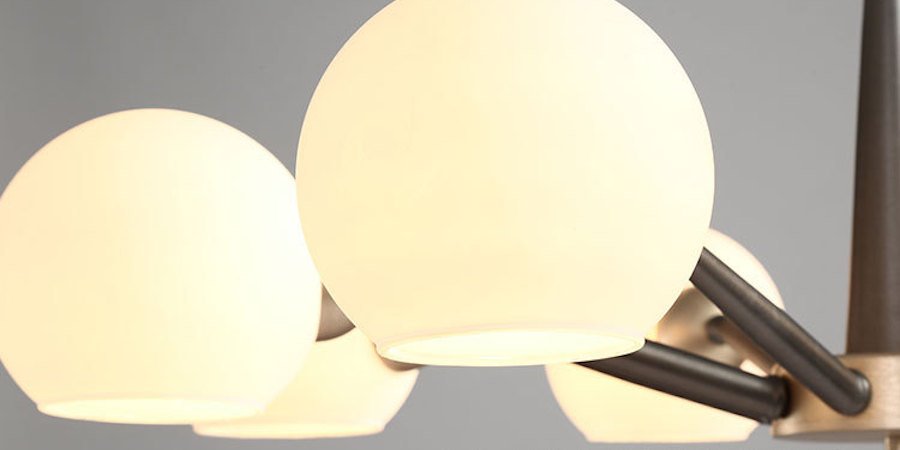 Люстра Thalia chandelier White glass Люстра Thalia chandelier White glass - Loft-Concept в Кирове