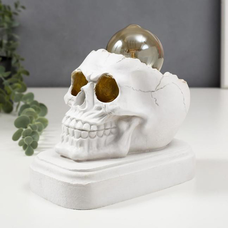Настольная лампа White Skull Table Lamp Белый Настольная лампа White Skull Table Lamp Белый в Кирове | Loft Concept