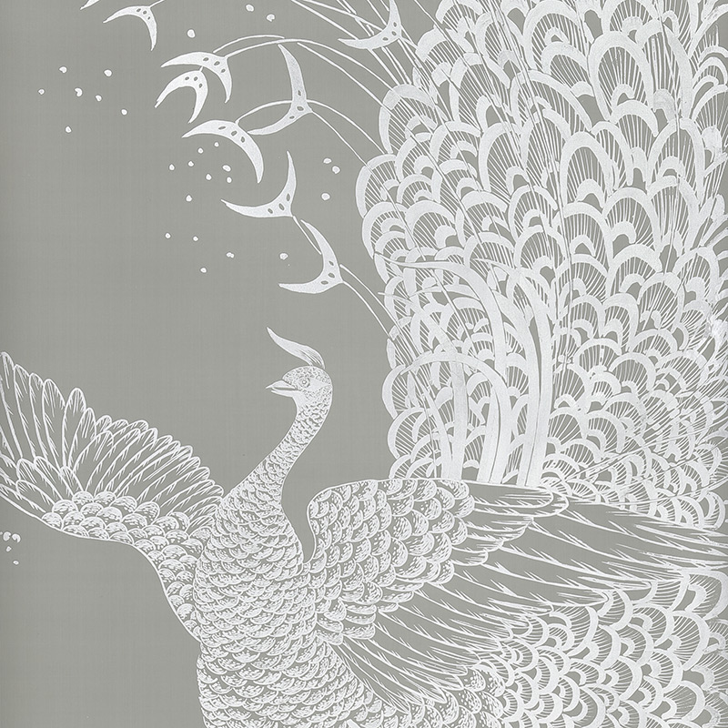 Обои ручная роспись в стиле Арт-деко Whistler Peacocks Special Colourway on Pale Grey dyed silk Обои ручная роспись в стиле Арт-деко Whistler Peacocks Special Colourway on Pale Grey dyed silk в Кирове | Loft Concept