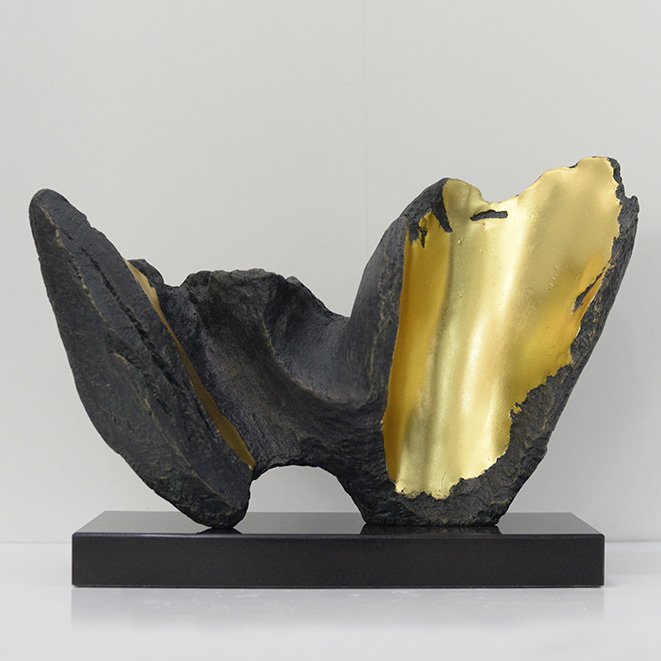 Арт-объект bronze sculpture Черный Глянцевое золото Арт-объект bronze sculpture Черный Глянцевое золото в Кирове | Loft Concept