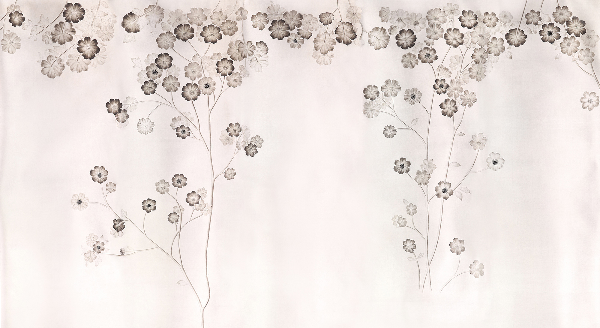 Обои ручная роспись Anemones in Light Special Colourway SC-236 on Tarnished Silver gilded silk Обои ручная роспись Anemones in Light Special Colourway SC-236 on Tarnished Silver gilded silk - постер Loft-Concept в Кирове