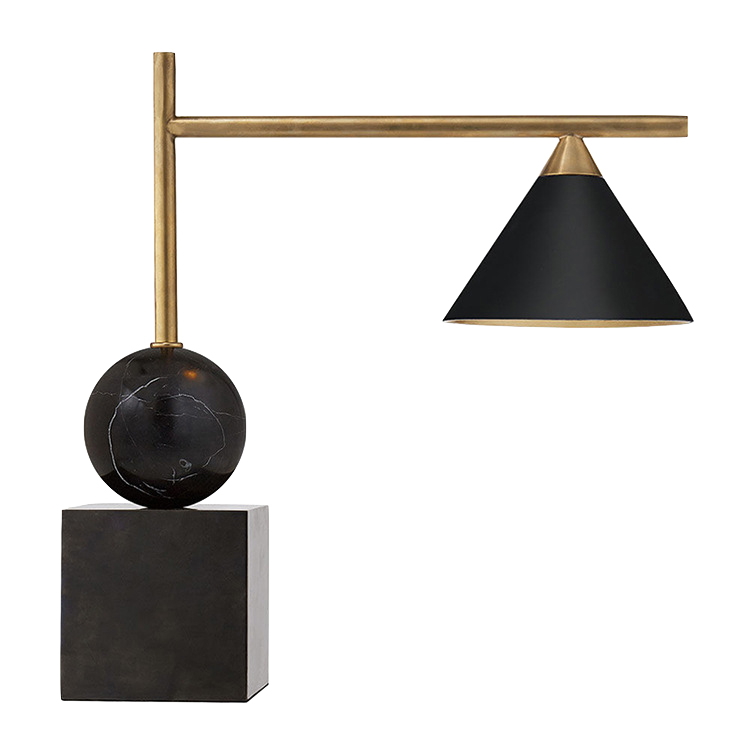 Настольная лампа CLEO DESK LAMP Black Черный Латунь Настольная лампа CLEO DESK LAMP Black Черный Латунь в Кирове | Loft Concept