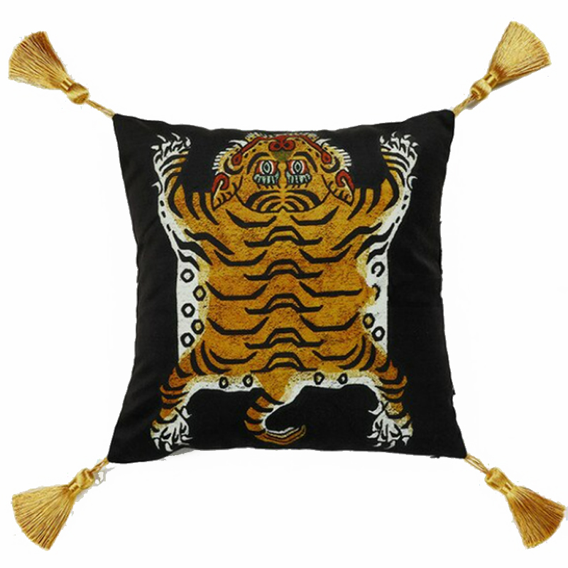 Черная Подушка Тибетский Тигр TIBETAN TIGER Бежевый Черный Черная Подушка Тибетский Тигр TIBETAN TIGER Бежевый Черный в Кирове | Loft Concept