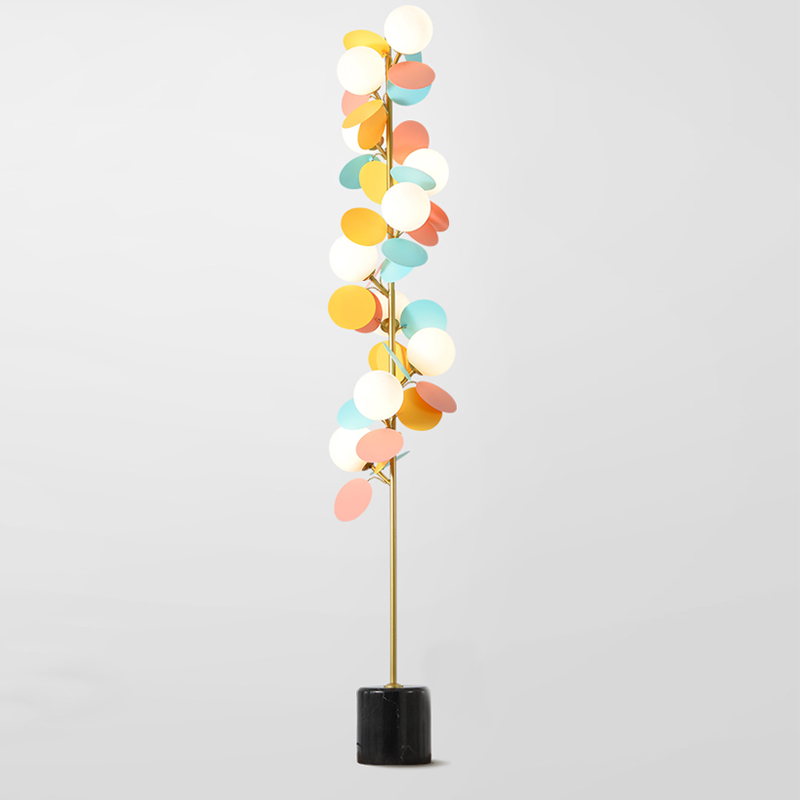 Торшер MATISSE Floor Lamp multi Белое матовое стекло Золотой Черный Мульти Торшер MATISSE Floor Lamp multi Белое матовое стекло Золотой Черный Мульти в Кирове | Loft Concept