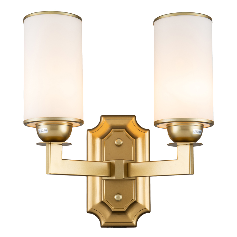 Бра Amoret Sconce Латунь Белое матовое стекло Бра Amoret Sconce Латунь Белое матовое стекло в Кирове | Loft Concept