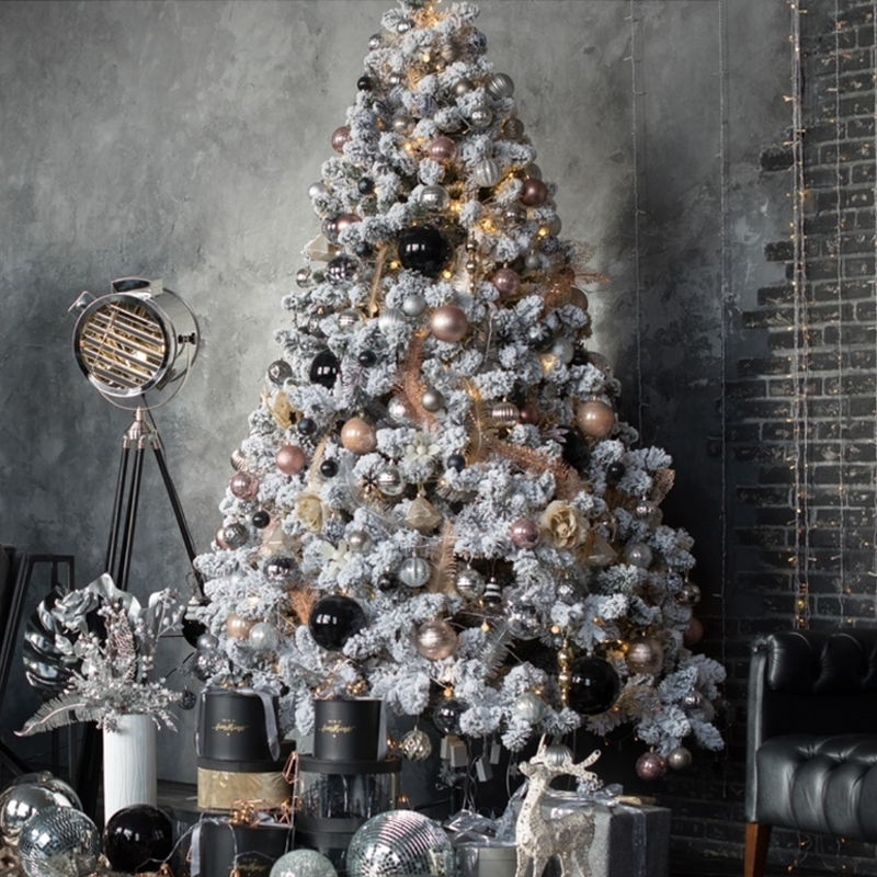 Елка Дизайнерская Украшенная Черным и Золотым декором Christmas tree Black and Gold Золотой Белый Черный Елка Дизайнерская Украшенная Черным и Золотым декором Christmas tree Black and Gold Золотой Белый Черный в Кирове | Loft Concept