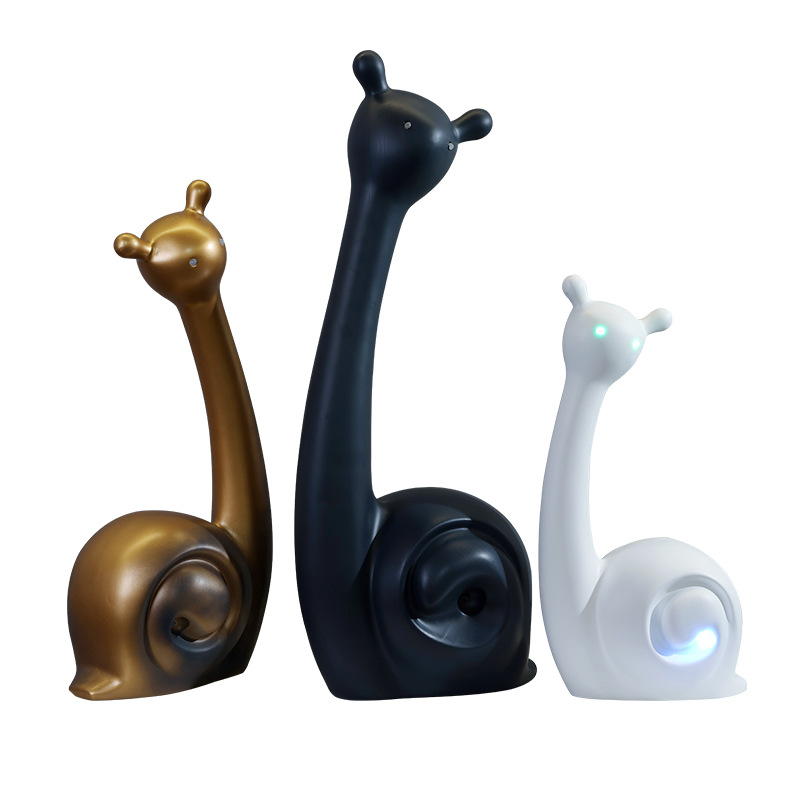 Настольная лампа в виде улитки Snail Lamp Белый Золотой Черный Настольная лампа в виде улитки Snail Lamp Белый Золотой Черный в Кирове | Loft Concept