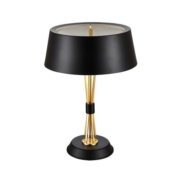 Настольная лампа MILES TABLE LAMP Delightful Глянцевое золото Черный Белый Настольная лампа MILES TABLE LAMP Delightful Глянцевое золото Черный Белый в Кирове | Loft Concept