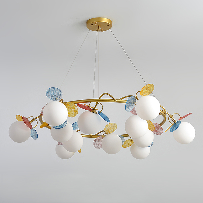 Люстра MATISSE Chandelier glass Золотой Белый Мульти Люстра MATISSE Chandelier glass Золотой Белый Мульти в Кирове | Loft Concept
