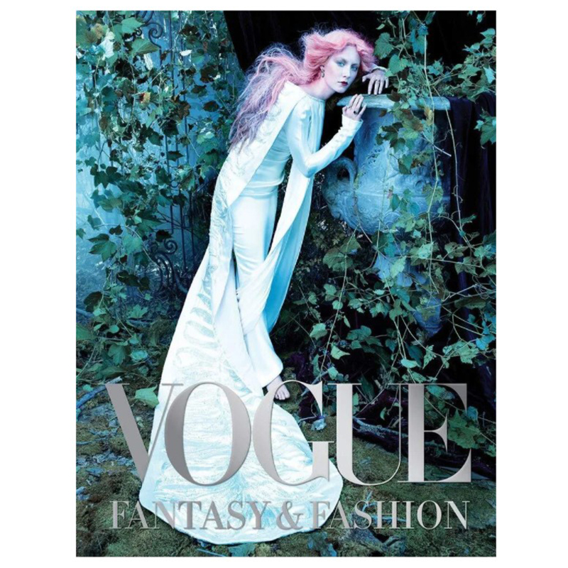 Книга Vogue Fantasy & Fashion photography book Книга Vogue Fantasy & Fashion photography book в Кирове | Loft Concept