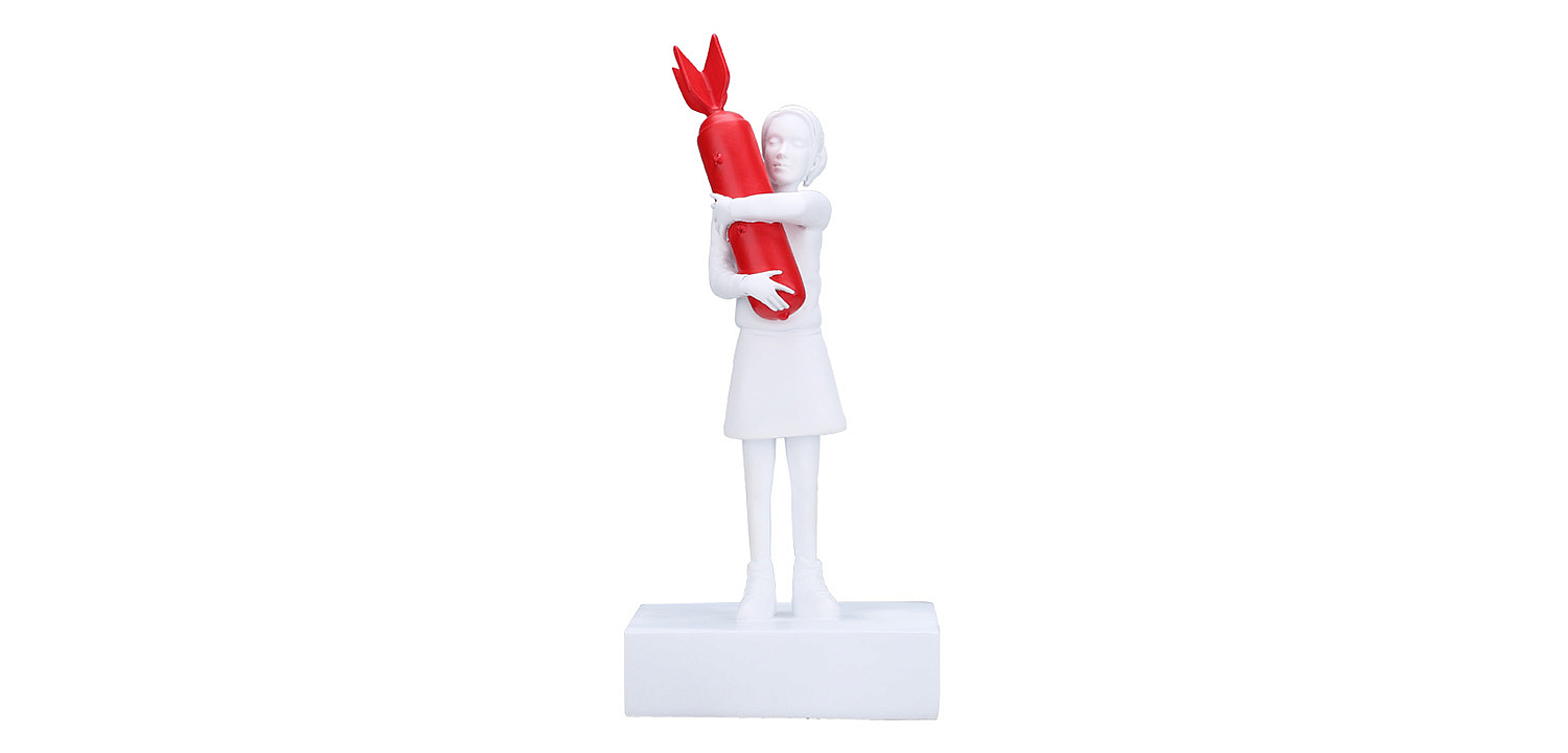 Статуэтка Banksy Bomb Hugger Sculpture Red Статуэтка Banksy Bomb Hugger Sculpture Red - Loft-Concept в Кирове
