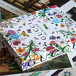 Подарочная коллекционная книга для дизайнеров Gucci. The Art of Silk Assouline варинант исполнения - 8 | Loft Concept в Кирове