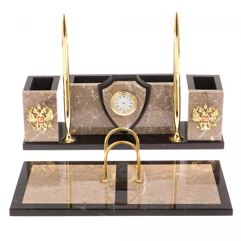 Настольный письменный набор из бежевого мрамора с часами и гербом Marble Accessory Бежевый Черный Золотой Настольный письменный набор из бежевого мрамора с часами и гербом Marble Accessory Бежевый Черный Золотой в Кирове | Loft Concept