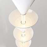 Подвесной светильник светодиодный в виде ряда белых металлических конусов  Herringbone варинант исполнения - 5 | Loft Concept в Кирове