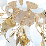 Люстра потолочная с декоративными белыми и золотистыми листьями Wintery flovers варинант исполнения - 4 | Loft Concept в Кирове