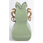Ваза зеленого цвета из фарфора с бронзовыми ручками в виде драконов и рельефным цветочным декором Eden Garden porcelain and bronze варинант исполнения - 5 | Loft Concept в Кирове
