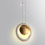 Подвесной светильник с бежевым текстурным кольцом и латунным шаром в центре Tactile  варинант исполнения - 7 | Loft Concept в Кирове