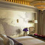 Обои ручная роспись в стиле Арт-деко Whistler Peacocks Special Colourway on 12 Carat White Gold gilded silk варинант исполнения - 1 | Loft Concept в Кирове