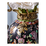 Ваза из фарфора черная с цветочной росписью и бронзовыми элементами Spring Garden варинант исполнения - 5 | Loft Concept в Кирове