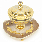 Икорница с декором "Три рыбки" с гравировкой на подставке из натурального камня Агат Decorative Cavair Dishes варинант исполнения - 1 | Loft Concept в Кирове