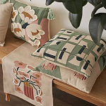 Подушка декоративная зеленого цвета с геометрическим рисунком Divine Abstractions варинант исполнения - 7 | Loft Concept в Кирове