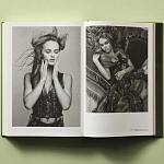 Книга в подарок творческий путь Брюса Вебера Bruce Weber. My Education варинант исполнения - 9 | Loft Concept в Кирове