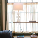 Настольная лампа на фигурном мраморном основании Conundrum варинант исполнения - 5 | Loft Concept в Кирове