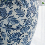 Ваза с крышкой и бело-синим цветочным узором Blue & White Ornament  варинант исполнения - 6 | Loft Concept в Кирове