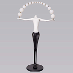 Торшер черно-белая статуэтка Девушка Girl Carries Light Balls варинант исполнения - 4 | Loft Concept в Кирове