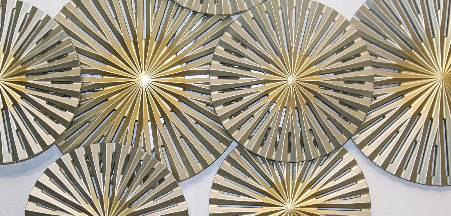 Арт-объект Apollo Gold and Silver Wall Plaque Disc gap 11 Арт-объект Apollo Gold and Silver Wall Plaque Disc gap 11 - Loft-Concept в Кирове