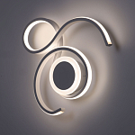 Бра белого цвета с изогнутыми световыми линиями и круглым основанием Luke Lampco Tracer Lamp варинант исполнения - 2 | Loft Concept в Кирове