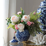 Ваза округлой формы с синей росписью и цветочным узором Blue & White Ornament варинант исполнения - 3 | Loft Concept в Кирове