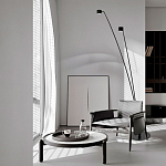 Торшер с изогнутой черной металлической стойкой и цилиндрическим плафоном Davide Groppi варинант исполнения - 7 | Loft Concept в Кирове