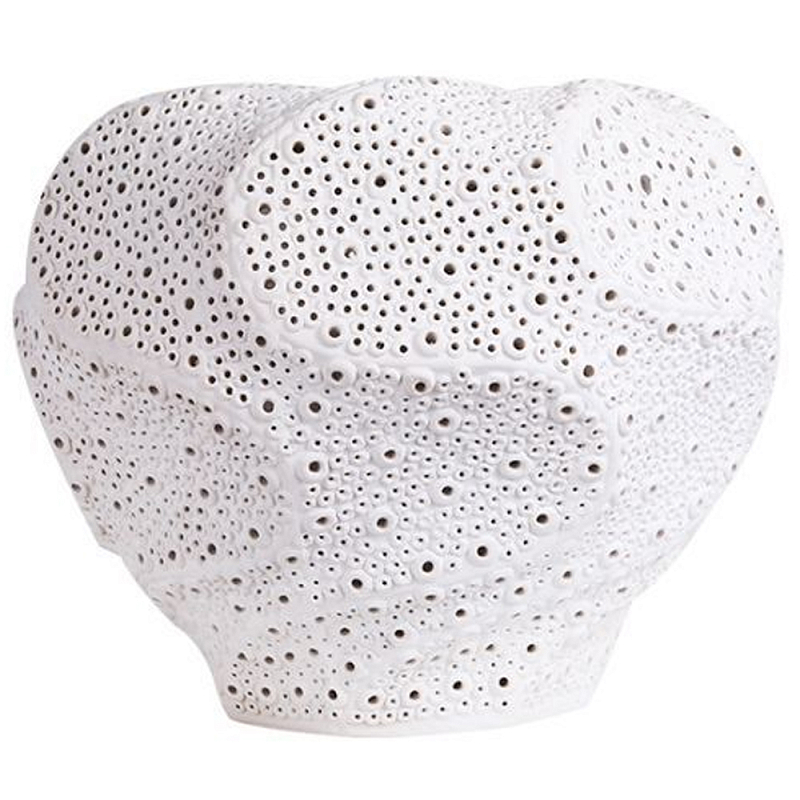 Декоративная ваза Spiral Lacy Vase Белый Декоративная ваза Spiral Lacy Vase Белый в Кирове | Loft Concept