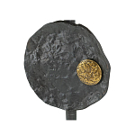 Столик приставной с абстрактным основанием и акцентом в виде золотистого диска Heavenly Space варинант исполнения - 5 | Loft Concept в Кирове