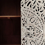 Шкаф с орнаментом ручная резьба из дерева Indian Antique Furniture  варинант исполнения - 3 | Loft Concept в Кирове