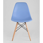 Пластиковый стул на ножках из массива бука Eames Blue варинант исполнения - 4 | Loft Concept в Кирове